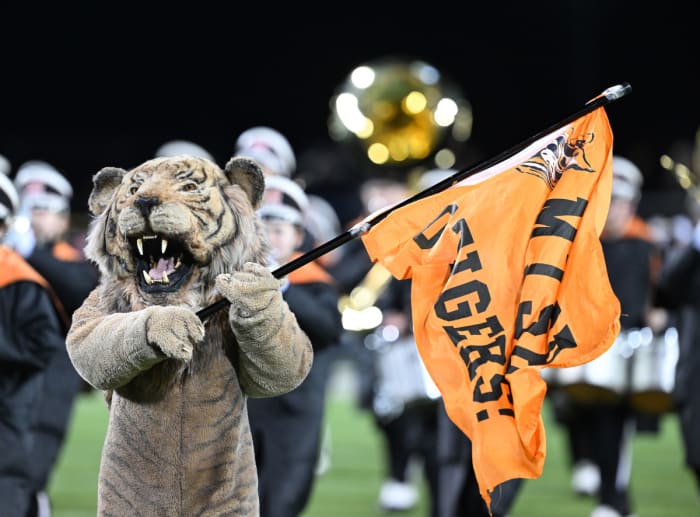 Archbishop Hoban Massillon state championship 2023 Jeff Harwell5